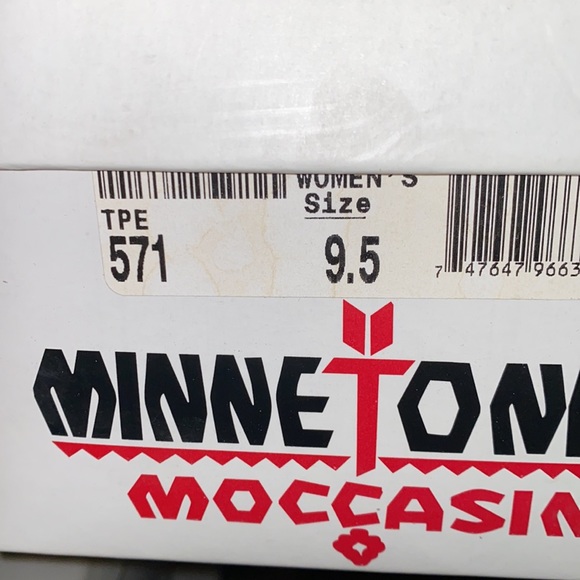 AUTH NIB Minnetonka El Paso Ankle Boots Taupe - Picture 11 of 13